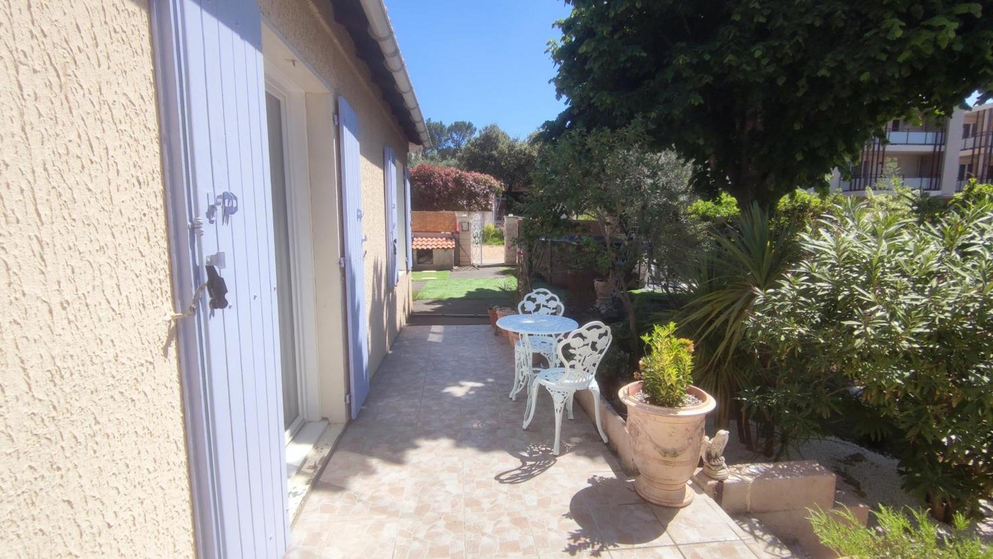 Le Jardin Des Rocailles - Villa 4 Chambres Climatisee Avec Piscine A Deux Pas D'Avignon Villeneuve-lès-Avignon Kültér fotó